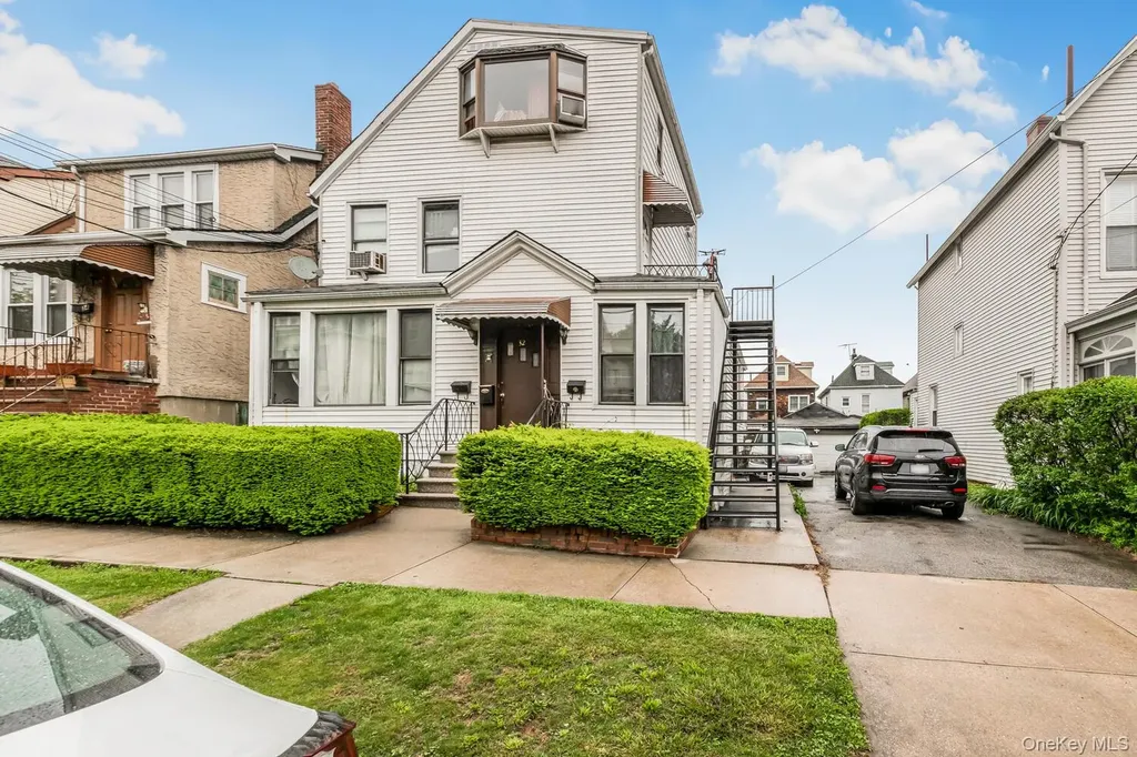 32 Alexander Avenue Yonkers NY 10704