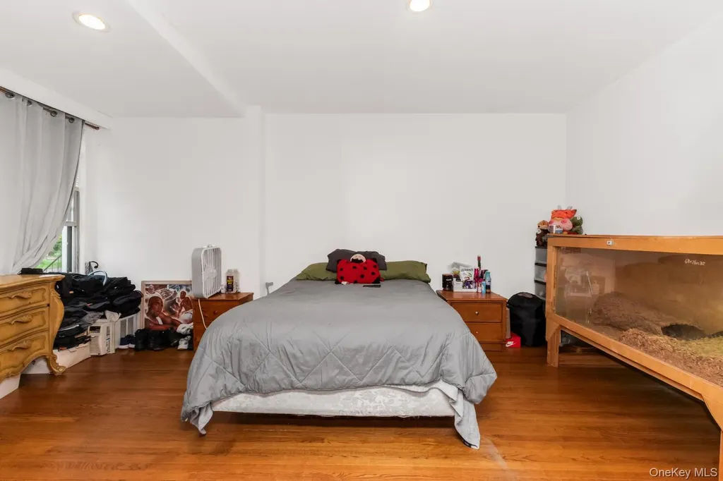 32 Alexander Avenue Yonkers NY 10704