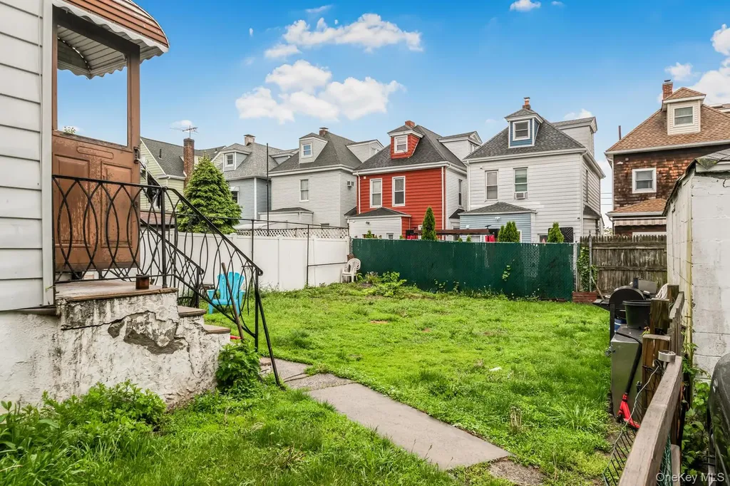 32 Alexander Avenue Yonkers NY 10704