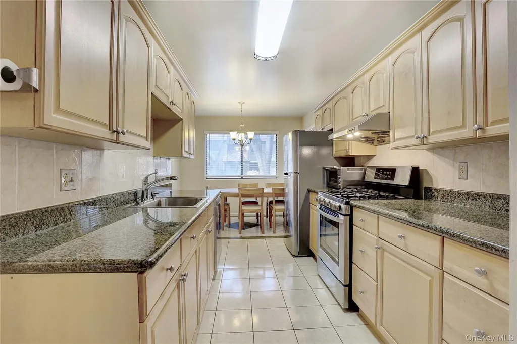 44 Old Lake Road Congers NY 10920