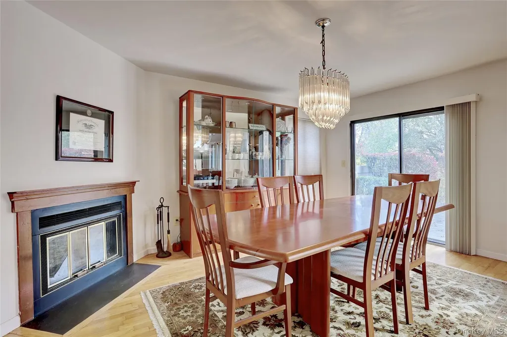 44 Old Lake Road Congers NY 10920