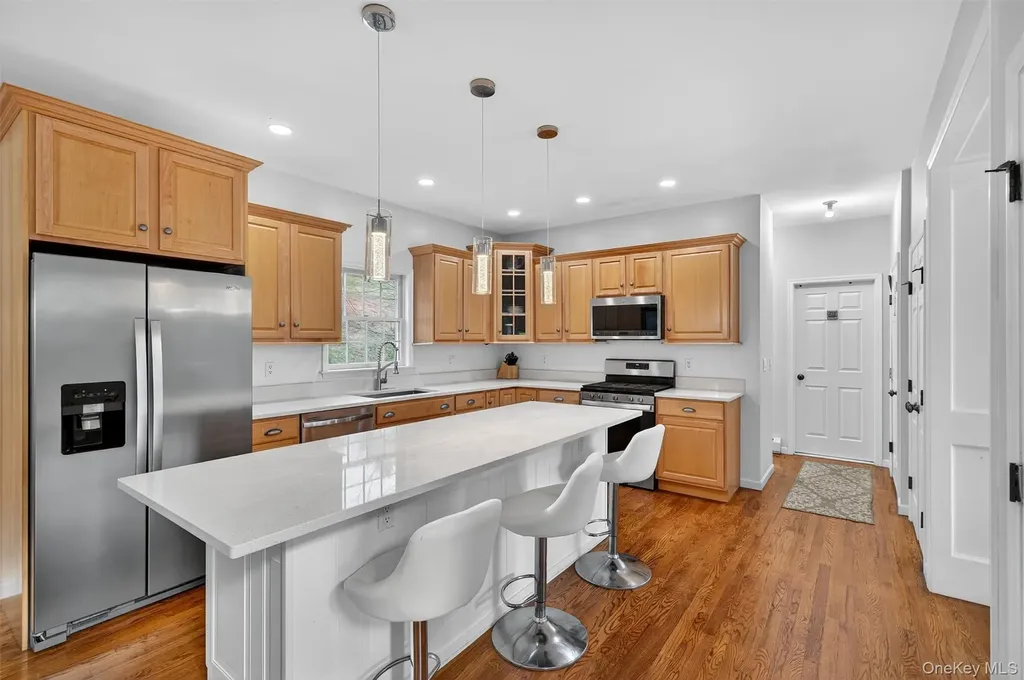 225 Kings Highway Warwick NY 10990
