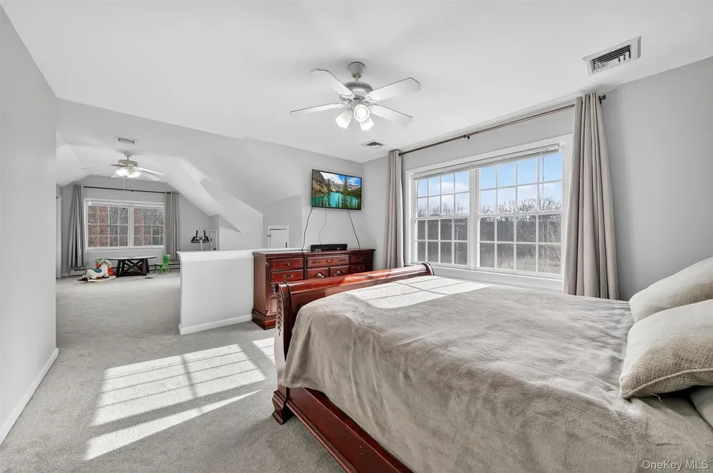 225 Kings Highway Warwick NY 10990