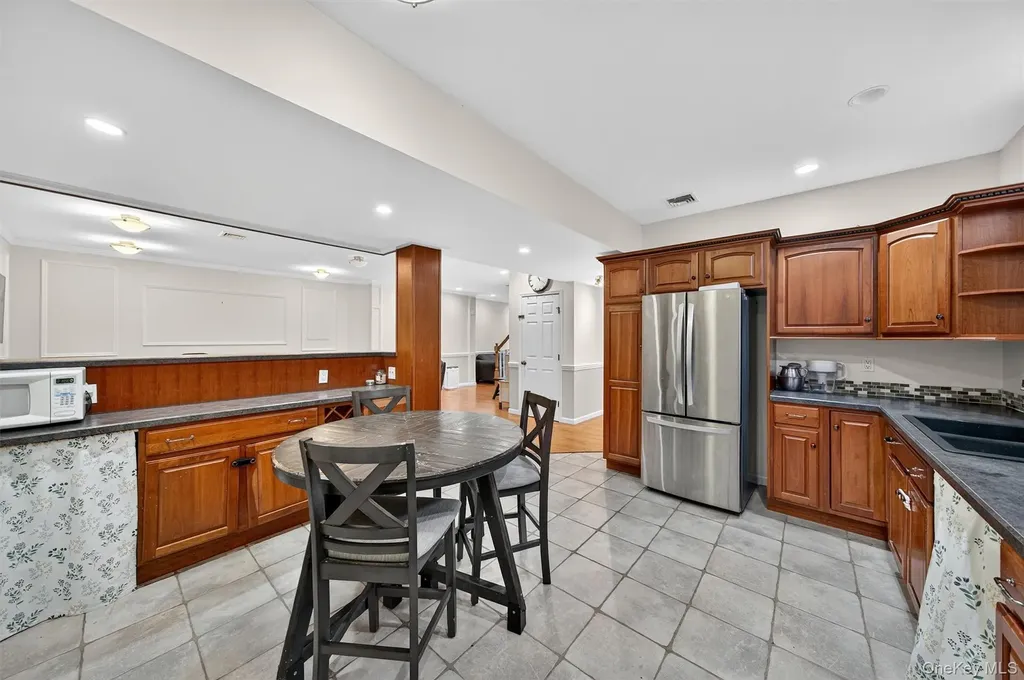 225 Kings Highway Warwick NY 10990