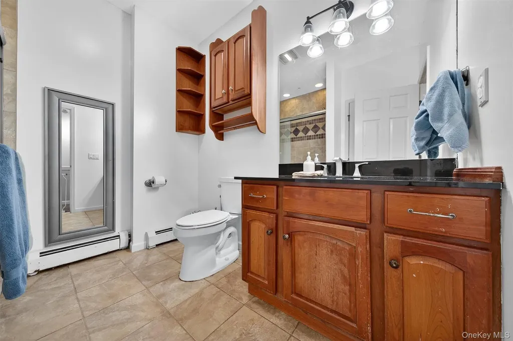 225 Kings Highway Warwick NY 10990