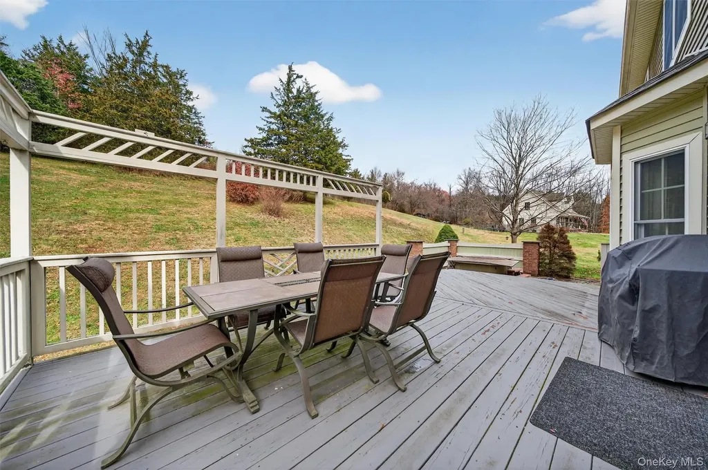 225 Kings Highway Warwick NY 10990