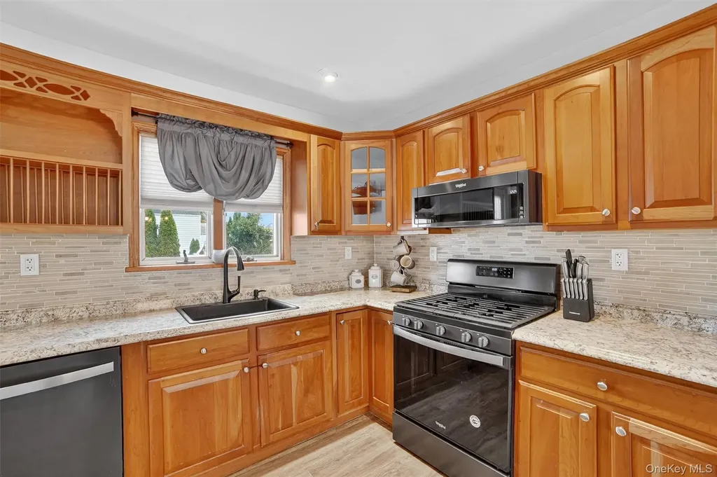 92 Westerly Street Yonkers NY 10704