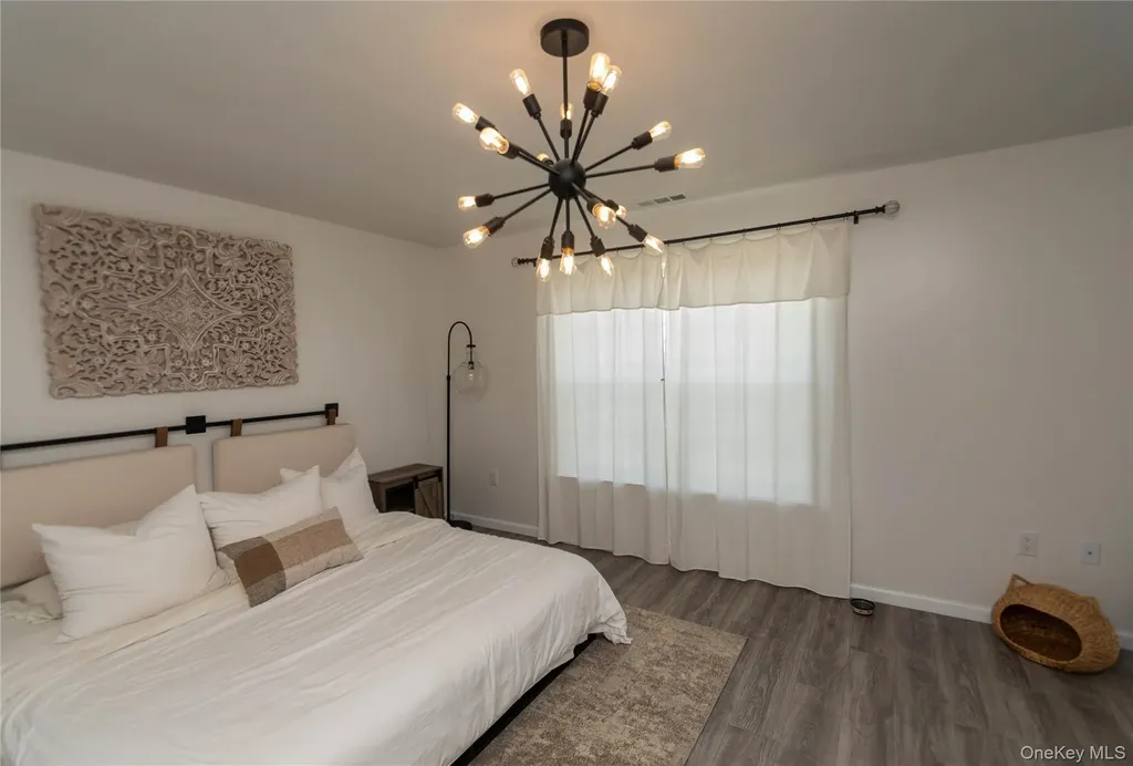 36 Marian Court Warwick NY 10990