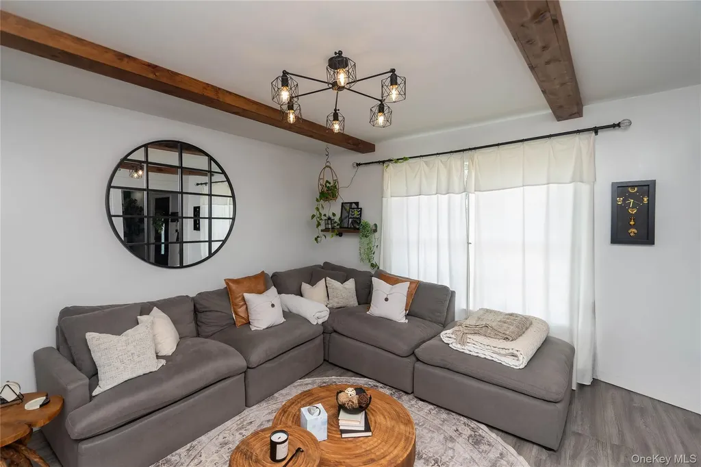 36 Marian Court Warwick NY 10990