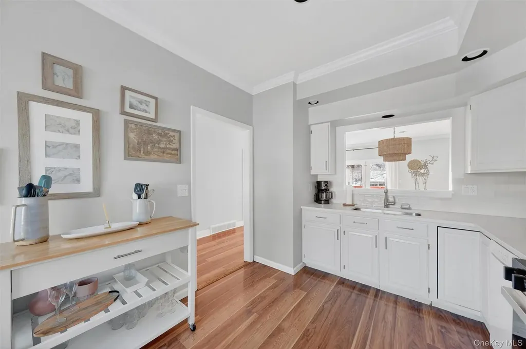 90 Roundtree Court Beacon NY 12508