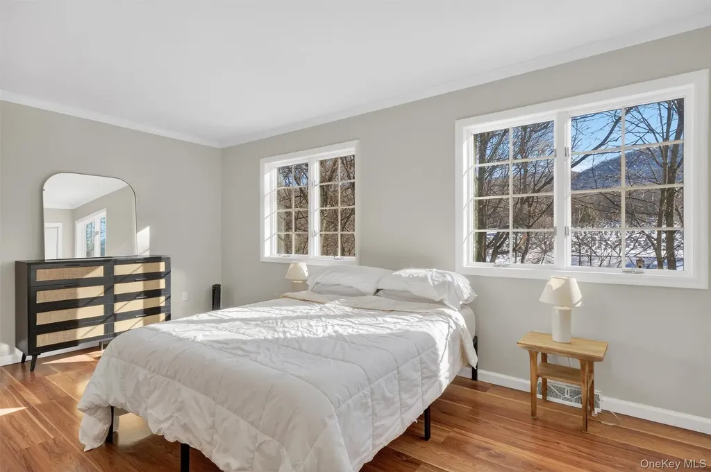 90 Roundtree Court Beacon NY 12508