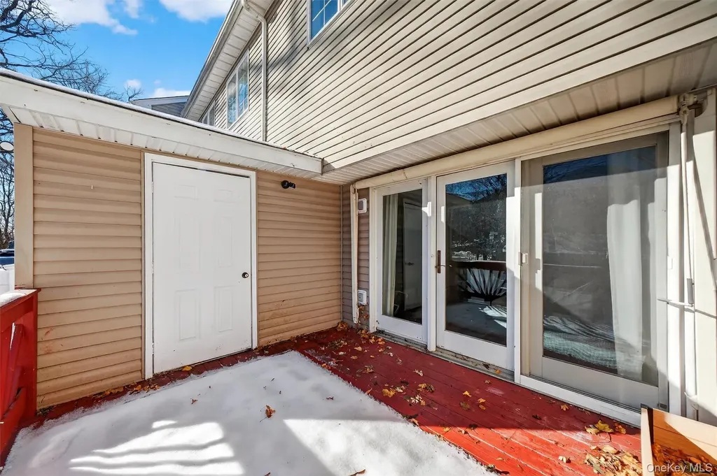 90 Roundtree Court Beacon NY 12508