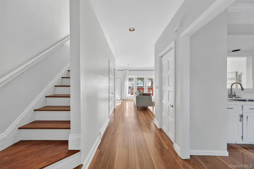 90 Roundtree Court Beacon NY 12508