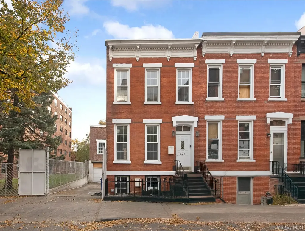 342 Carroll Street Brooklyn NY 11231
