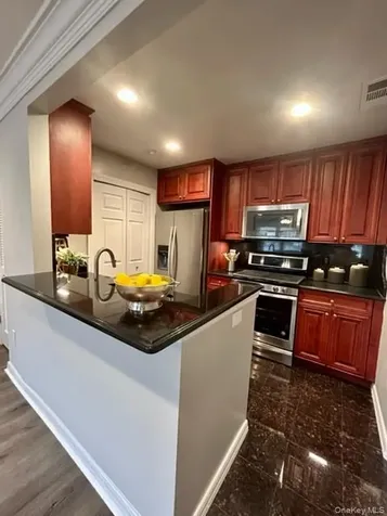 902 Vista View Drive Farmingville NY 11738
