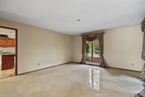 37 Century Trail Harrison NY 10528