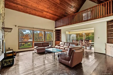 37 Century Trail Harrison NY 10528