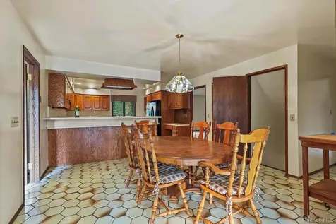 37 Century Trail Harrison NY 10528