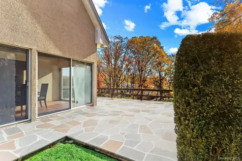 37 Century Trail Harrison NY 10528