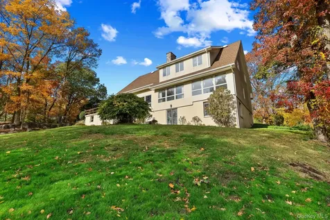 37 Century Trail Harrison NY 10528