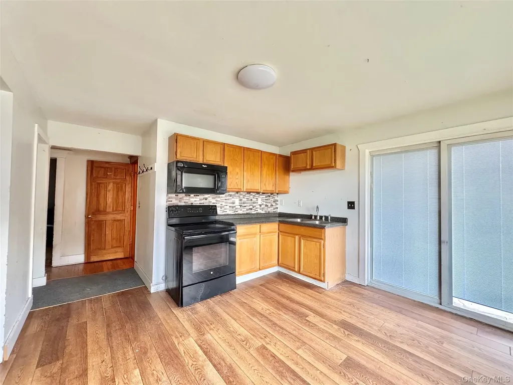 8 Forest Hills Avenue Catskill NY 12414