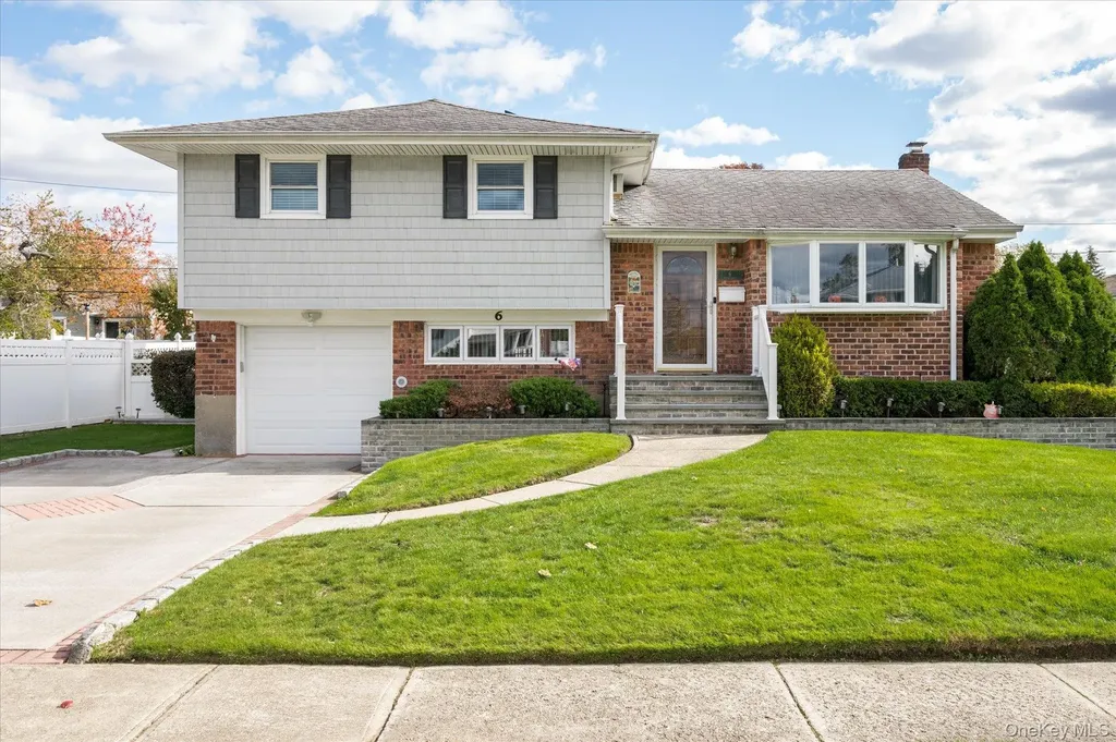 6 David Drive Farmingdale NY 11735