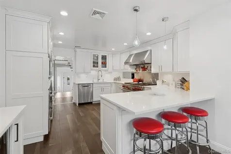 2631 Rachel Street Bellmore NY 11710