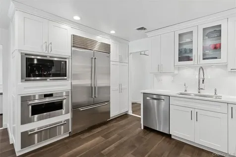 2631 Rachel Street Bellmore NY 11710