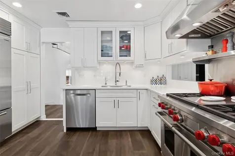 2631 Rachel Street Bellmore NY 11710