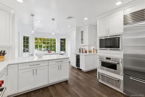 2631 Rachel Street Bellmore NY 11710