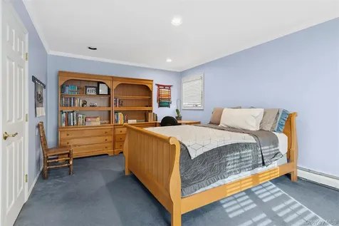 2631 Rachel Street Bellmore NY 11710