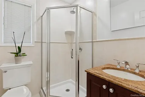 2631 Rachel Street Bellmore NY 11710