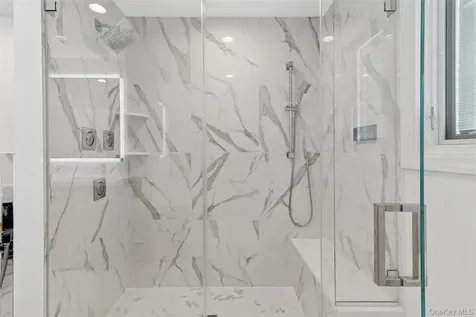 2631 Rachel Street Bellmore NY 11710