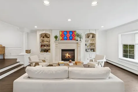 2631 Rachel Street Bellmore NY 11710