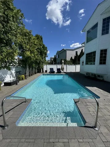 2631 Rachel Street Bellmore NY 11710