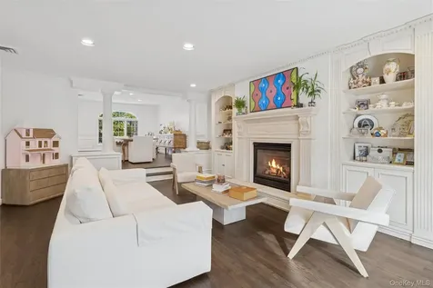 2631 Rachel Street Bellmore NY 11710