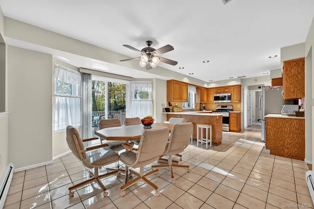 6 Phillips Drive Stony Point NY 10980