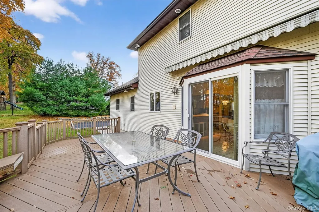 6 Phillips Drive Stony Point NY 10980