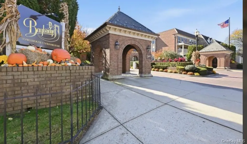 14-14 Bonnie Bayside NY 11360