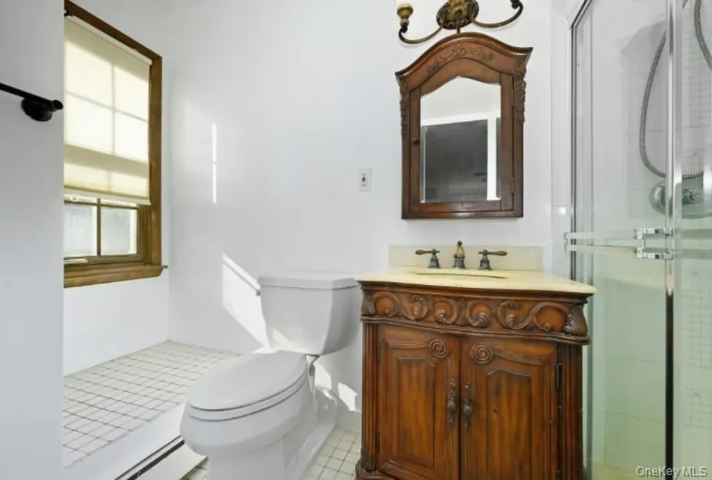 14-14 Bonnie Bayside NY 11360
