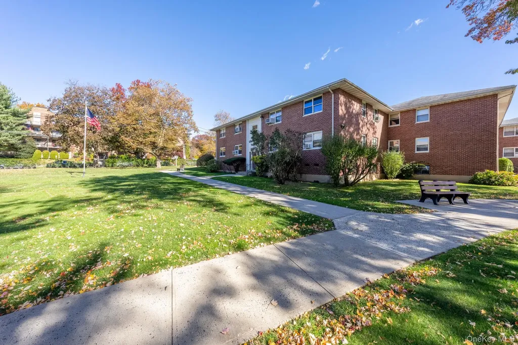 44 Dehaven Drive Yonkers NY 10703