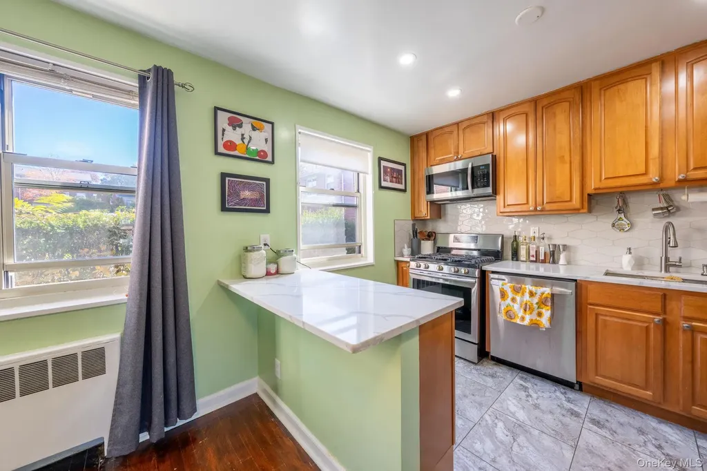 44 Dehaven Drive Yonkers NY 10703