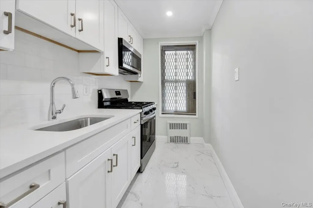 4265 Webster Avenue Bronx NY 10470