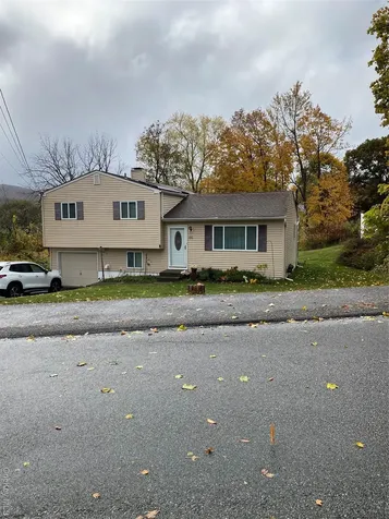 66 Riverview Drive Fishkill NY 12524
