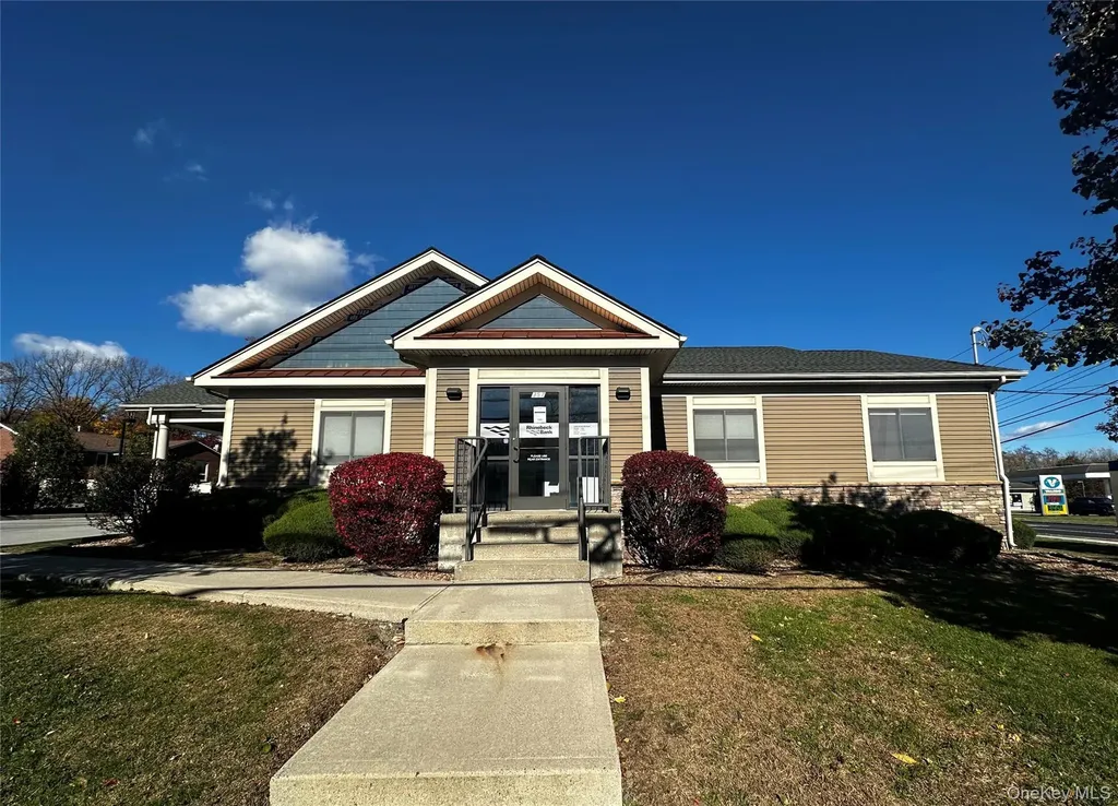 357 E Main Street Middletown NY 10940