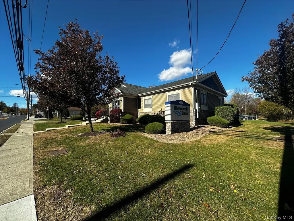 357 E Main Street Middletown NY 10940