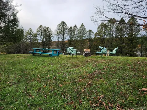 12 Traver Road Staatsburg NY 12580