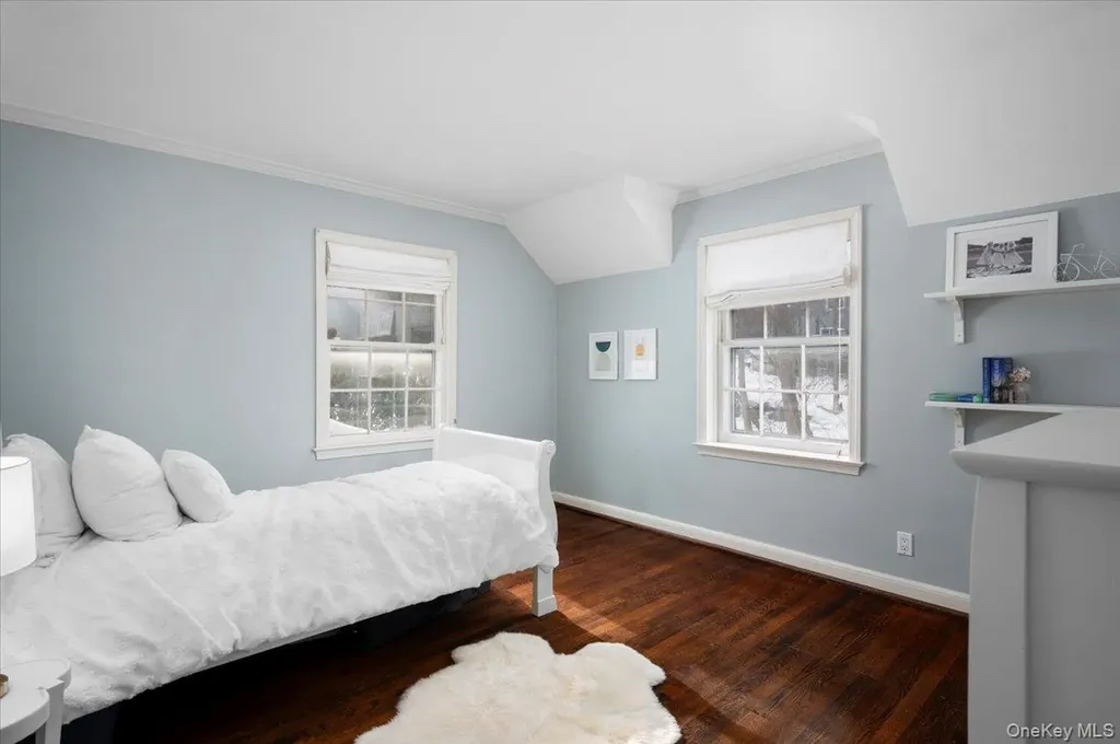 25 Bonnie Way Larchmont NY 10538