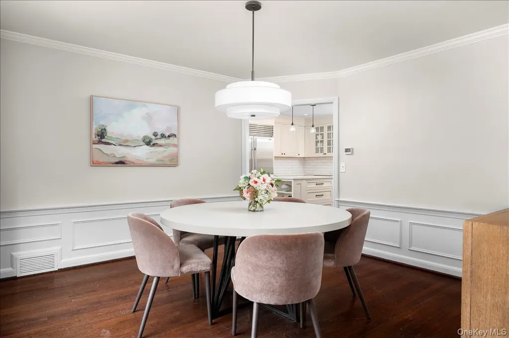 25 Bonnie Way Larchmont NY 10538