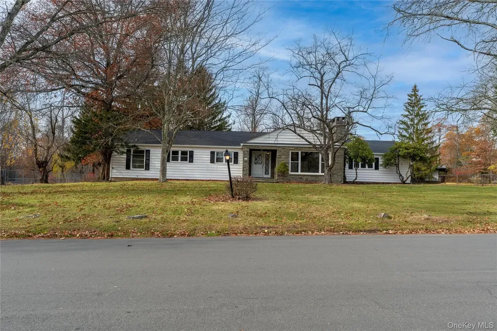 9 Randall Heights Middletown NY 10940